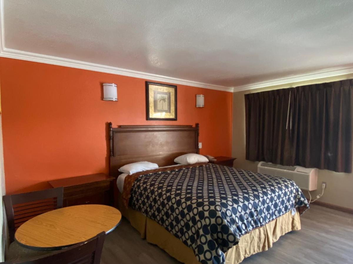 Downtown Motel 7 샌 베르나디노 외부 사진