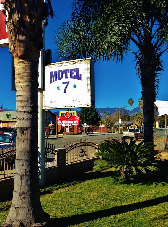 Downtown Motel 7 샌 베르나디노 외부 사진
